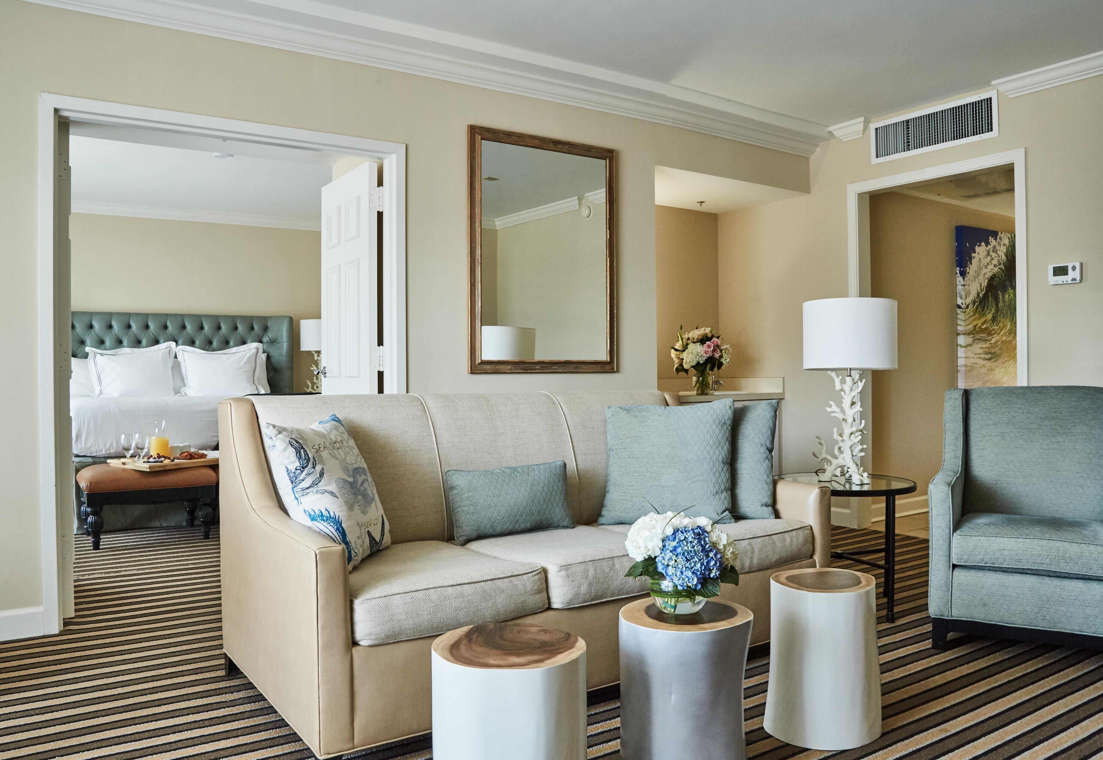 Junior Suite (Boardwalk Inn) | In-room safe, desk, laptop workspace, iron/ironing board