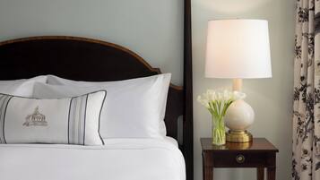 Hypo-allergenic bedding, pillowtop beds, in-room safe, desk