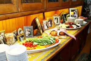 Restaurant - The Lilac Inn (Brandon)