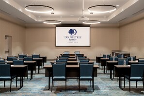 Meeting facility - DoubleTree by Hilton Sioux City (Sioux City)