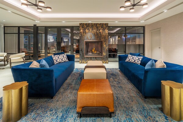 Doubletree By Hilton Sioux City - Sioux City, IA