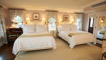 Literie de qualité supérieure, minibar, décoration personnalisée