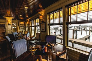 Breakfast, lunch, dinner served; sea views