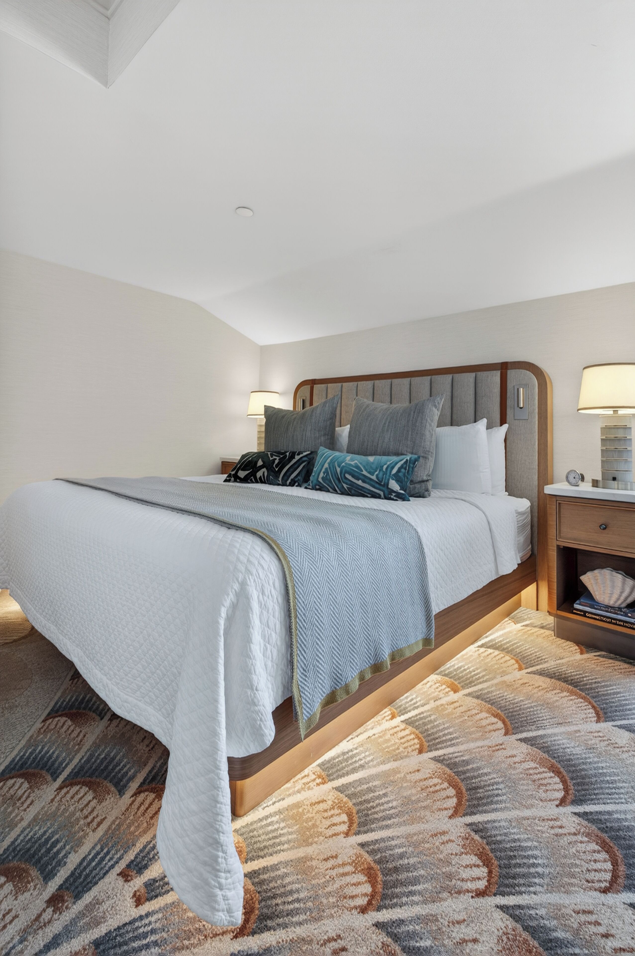 Premium bedding, individually decorated, individually furnished, desk