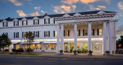 Historic Boone Tavern Hotel and Restaurant