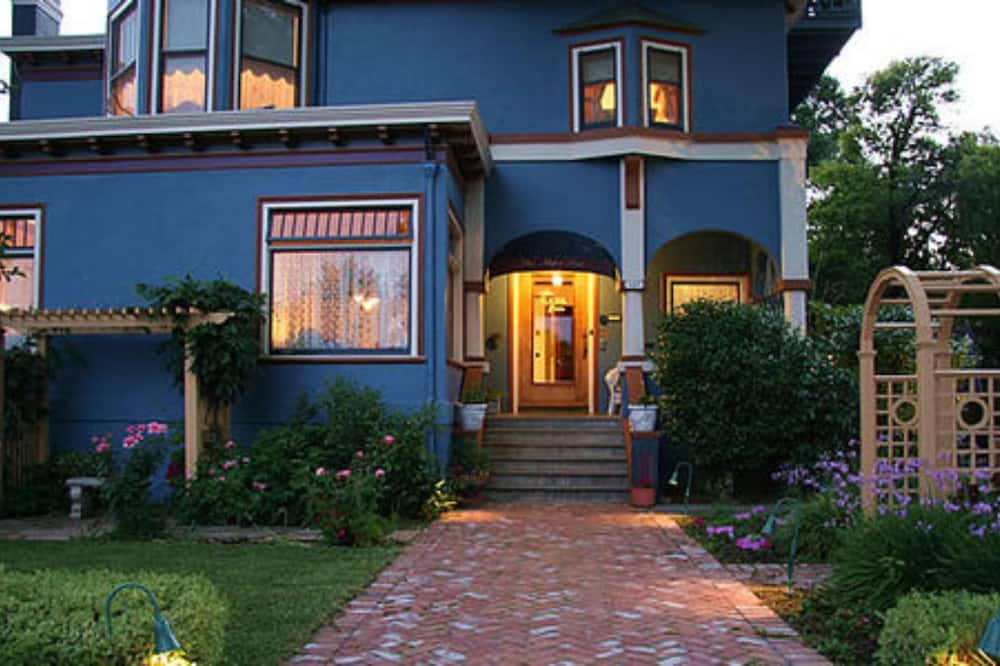 Napa Inn