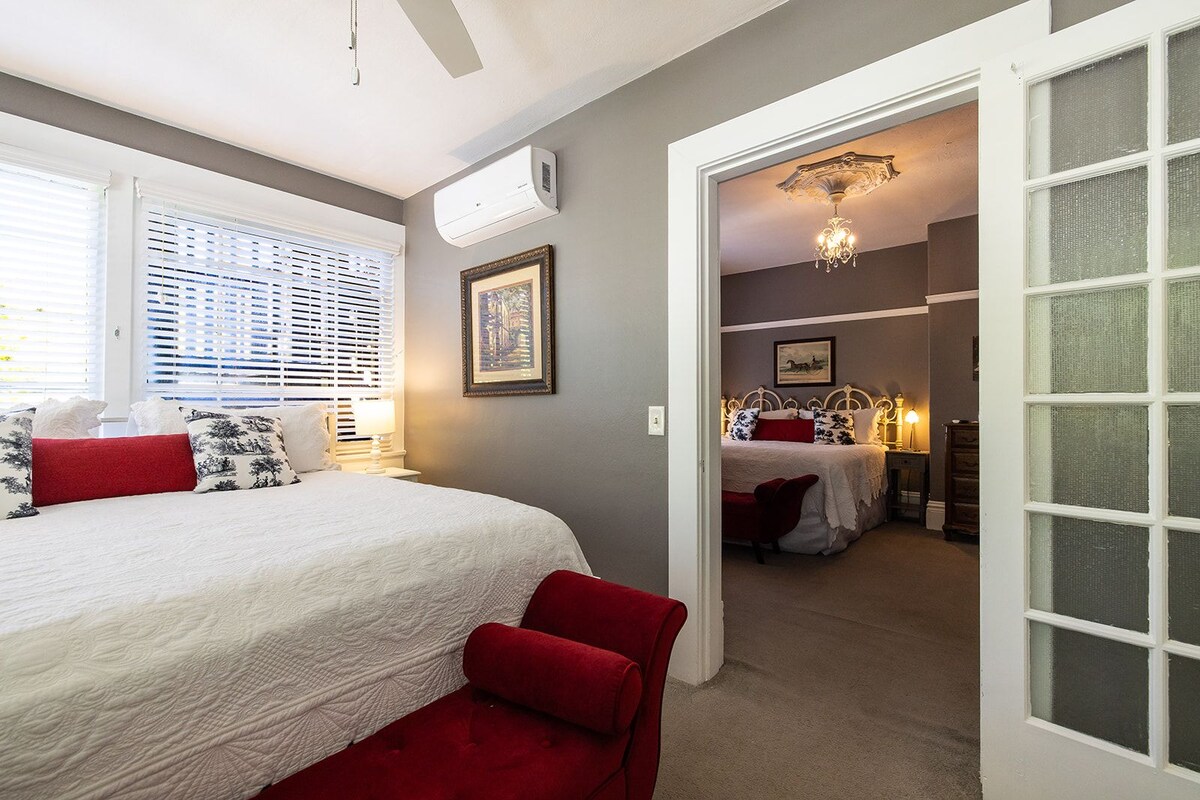 Suite, Fireplace (Chesney Suite: 2 rooms) | Premium bedding, pillowtop beds, desk, iron/ironing board
