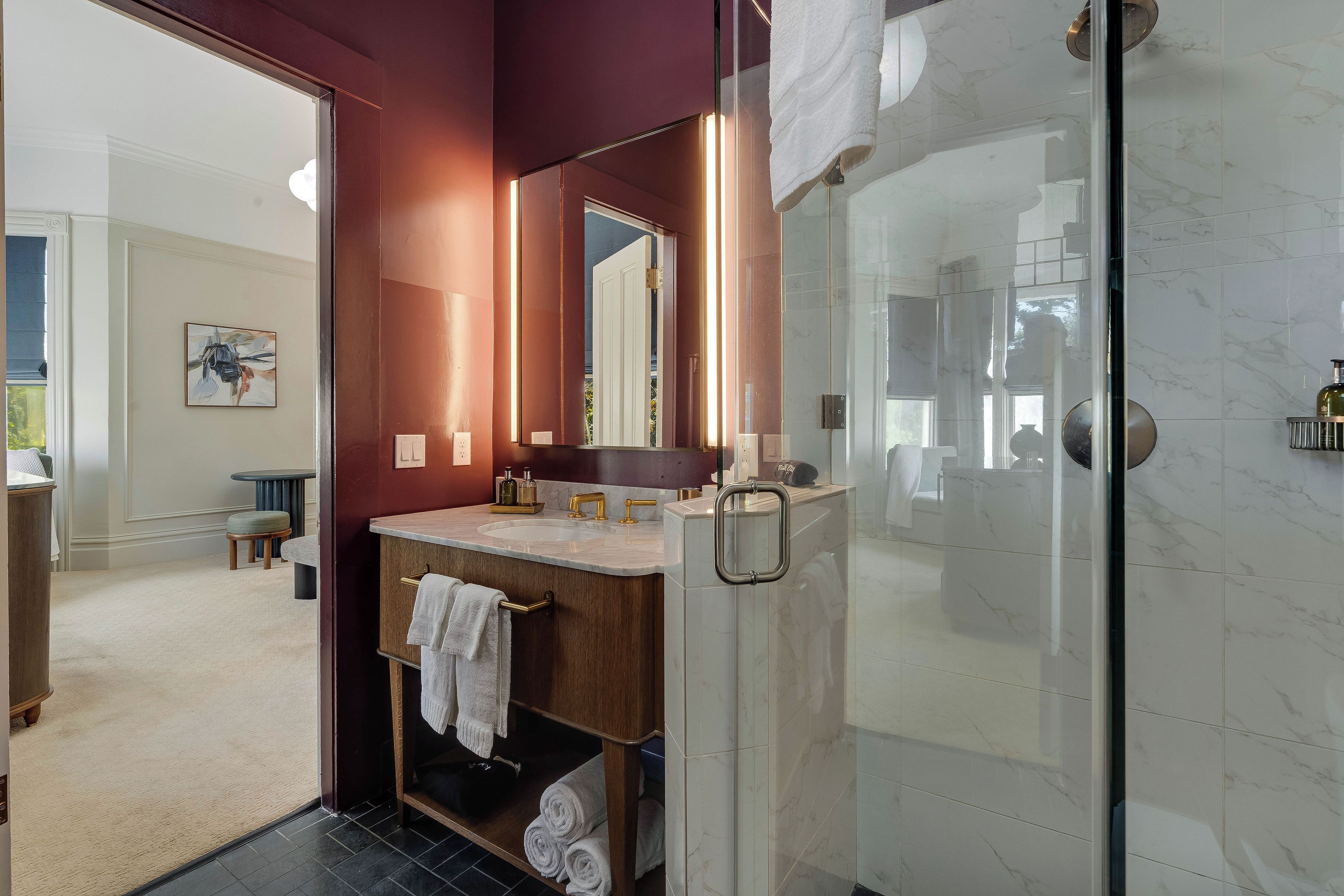 deluxe room, 1 king bed, balcony | bathroom | shower, eco-friendly toiletries, hair dryer, bathrobes