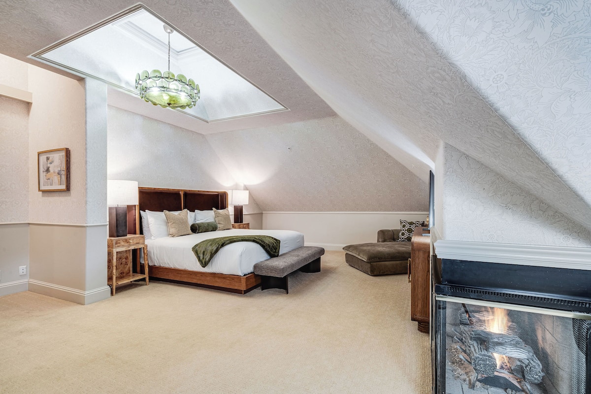 Deluxe Room, Multiple Beds