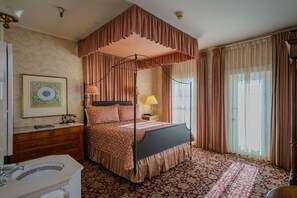 Individually decorated, individually furnished, free WiFi, bed sheets