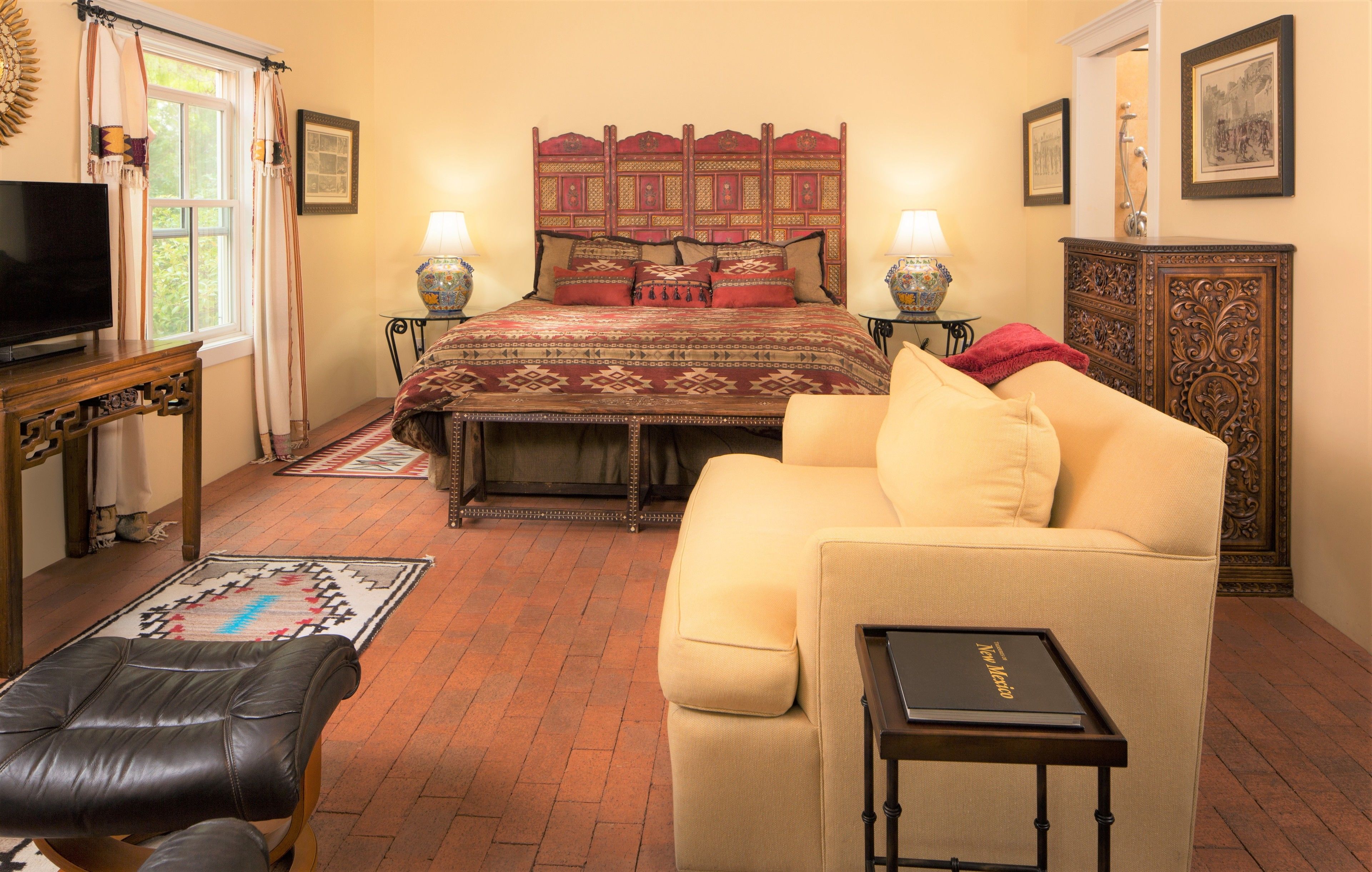 Suite (Crownpoint) | Luxe beddengoed, pillowtop-bedden, individueel gedecoreerd