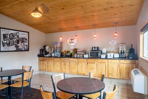 Desayuno continental incluido todos los días