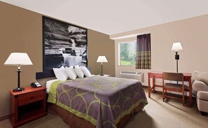 Suite estudio, 1 cama de matrimonio, no fumadores | Escritorio, espacio para trabajar con un portátil, cortinas opacas