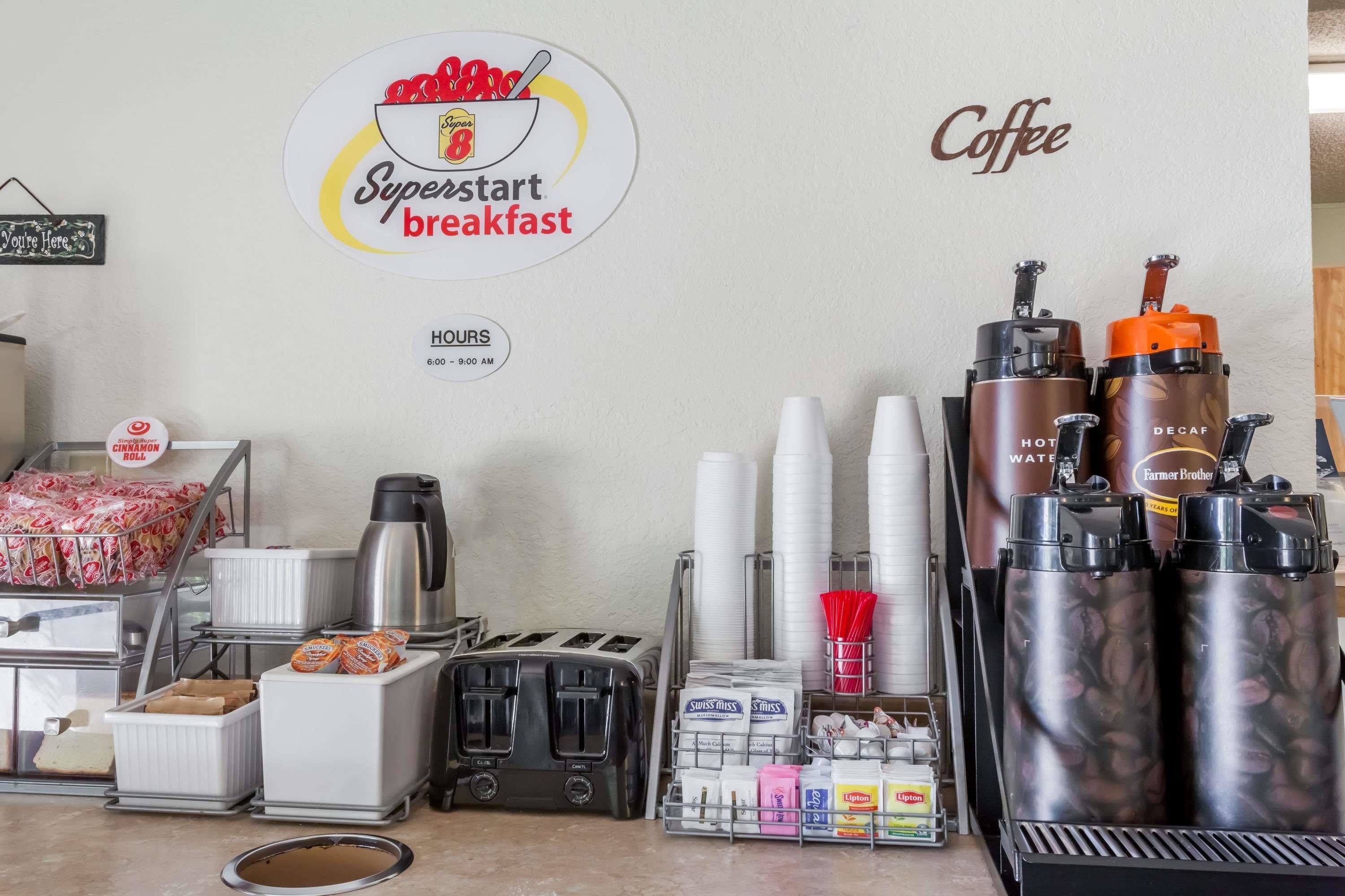 Photo - Super 8 by Wyndham Norwich