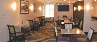 La Quinta Inn by Wyndham Binghamton - Johnson City