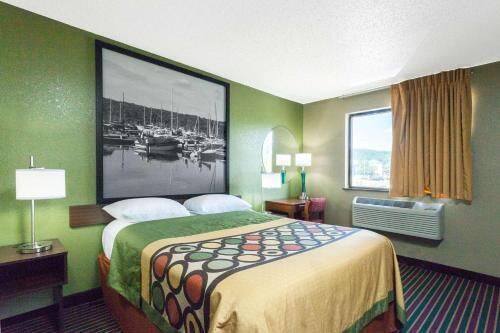 In-room safe, desk, iron/ironing board, cots/infant beds