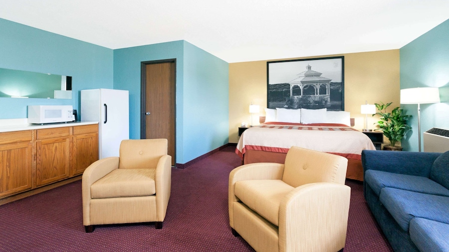 Super 8 by Wyndham Bath Hammondsport Area