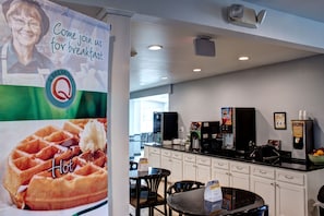 Free daily continental breakfast  - Quality Inn & Suites North/Polaris (Columbus)