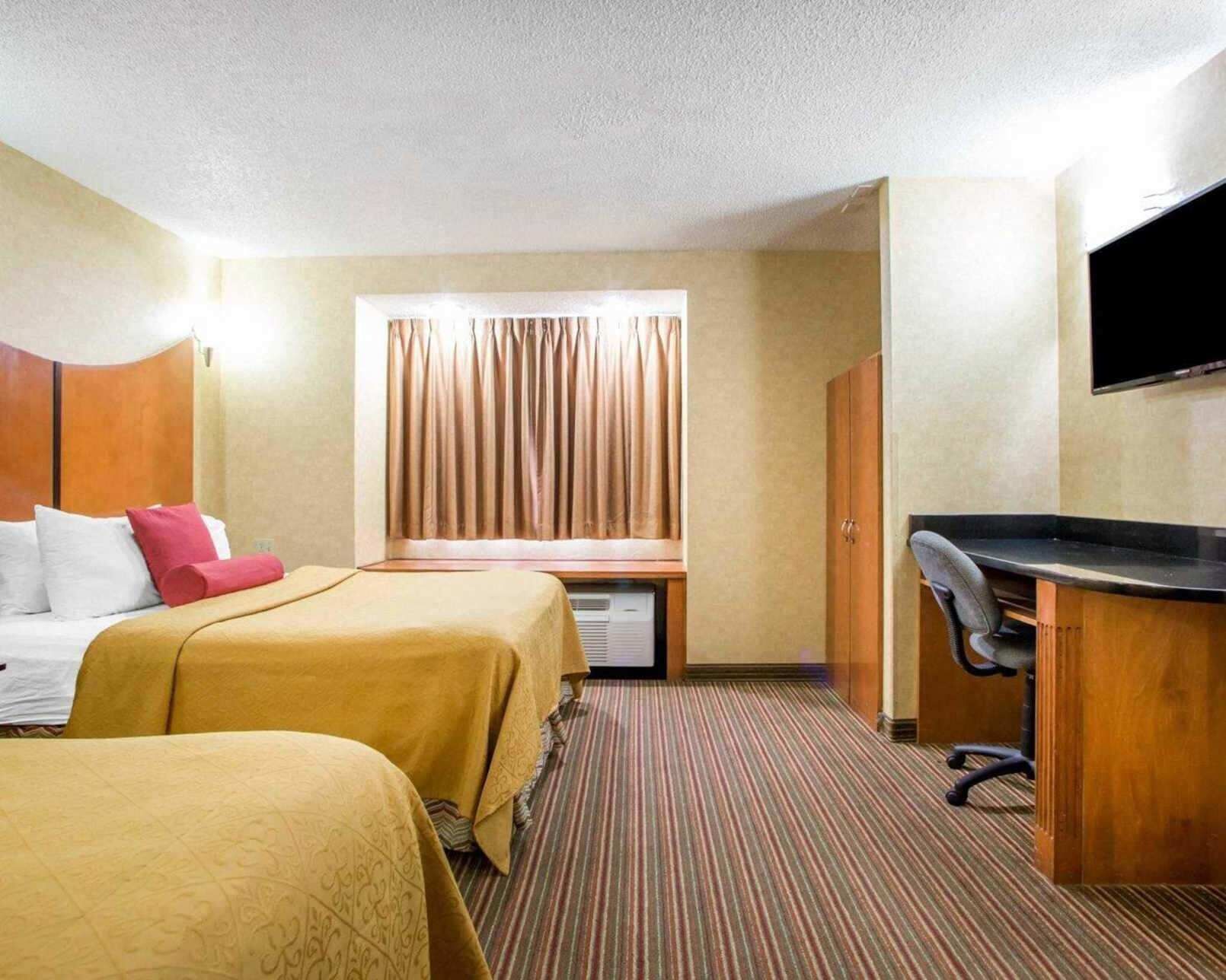 In-room safe, desk, laptop workspace, blackout curtains