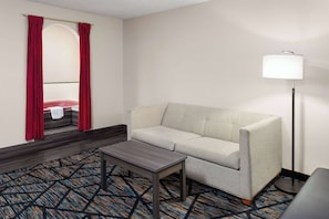 Suite, 1 King Bed, Non Smoking, Jetted Tub | Jetted bathtub