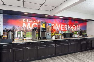 Desayuno continental incluido todos los días 