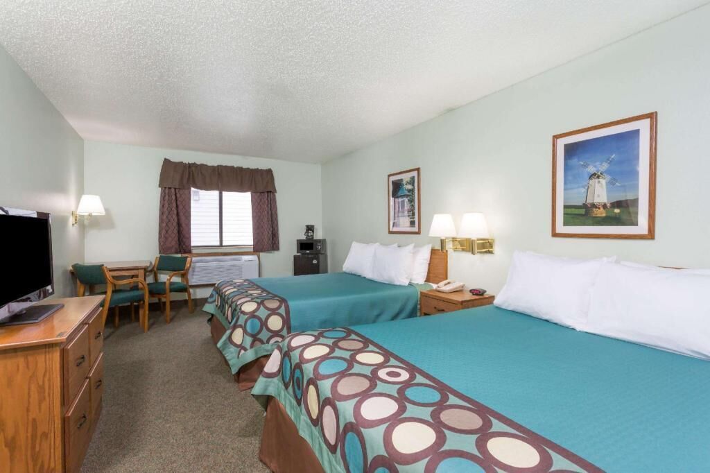In-room safe, desk, iron/ironing board, free WiFi
