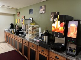 Desayuno buffet incluido todos los días 