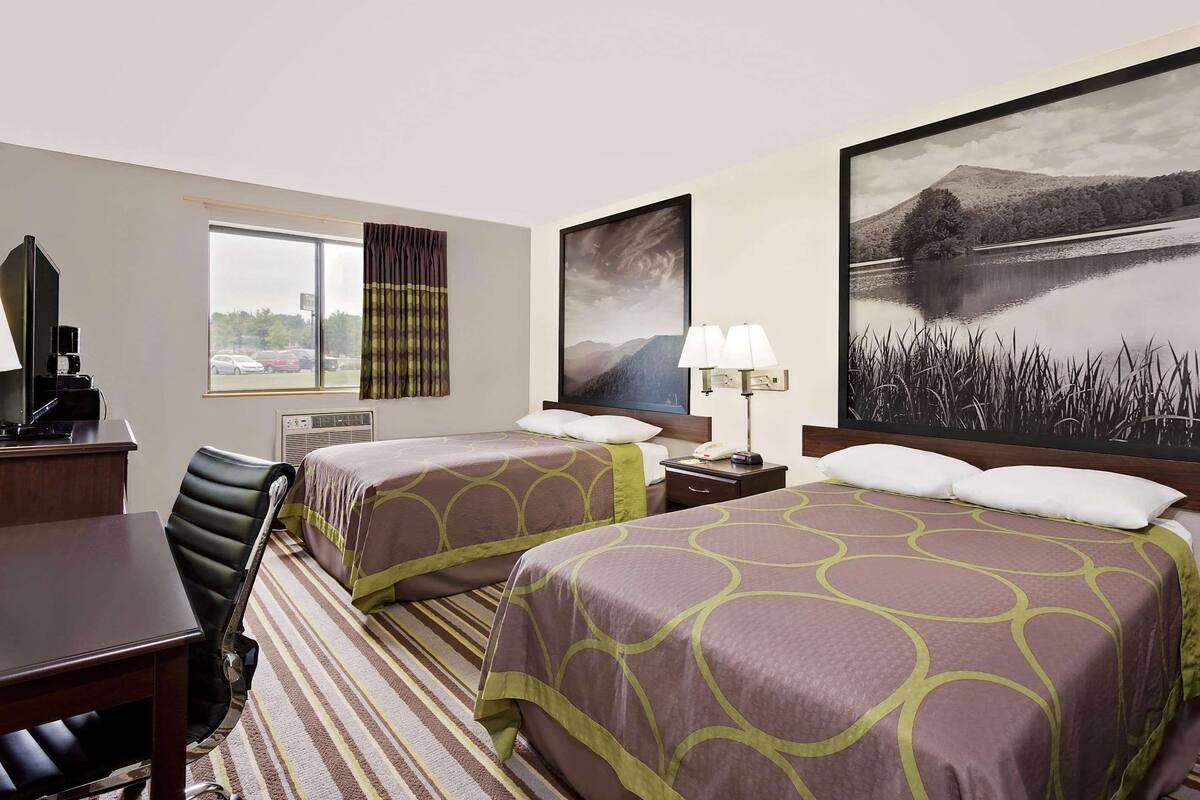 Room, 2 Queen Beds, Non Smoking | Desk, free cots/infant beds, rollaway beds, free WiFi