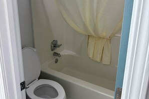 Escrivaninha, espaço de trabalho para notebook, Wi-Fi de cortesia