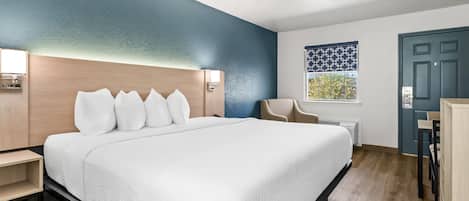 Room, 1 King Bed, Non Smoking (Efficiency, Upgrade) | Desk, laptop workspace, free WiFi, bed sheets