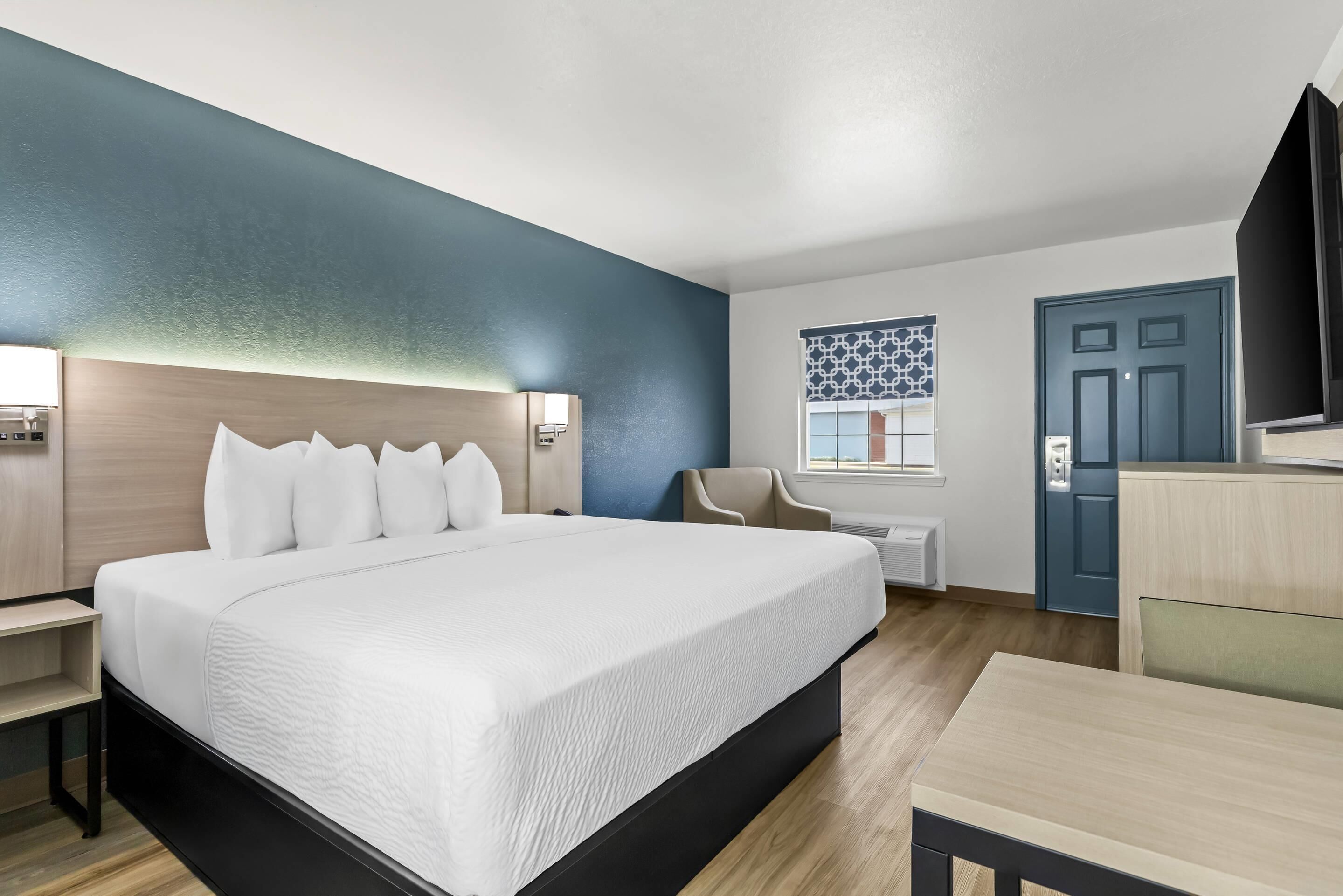 스탠다드룸, 킹사이즈침대 1개, 금연 | 책상, 노트북 작업 공간, 무료 WiFi, 침대 시트