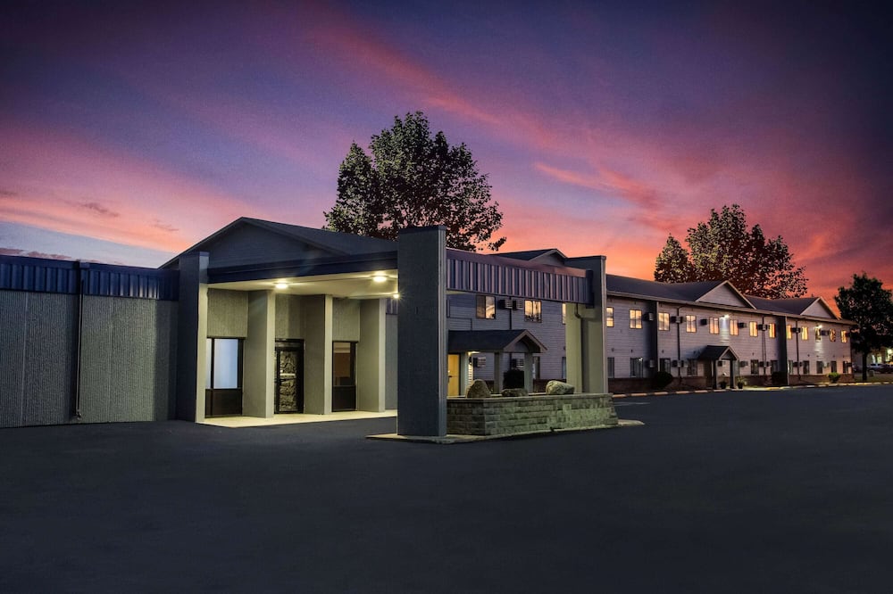 luxury hotels in North Dakota