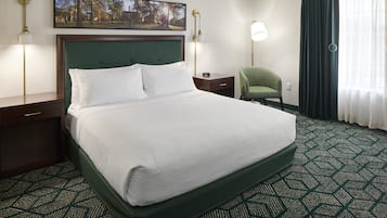 書桌、遮光窗簾/窗簾、熨斗/熨衫板、免費 Wi-Fi