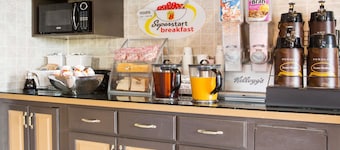 Super 8 by Wyndham Lexington VA