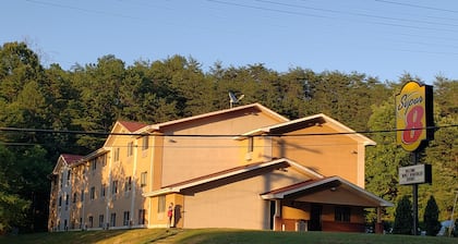 Raceway Inn
