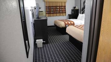 Cortinas blackout, tabla de planchar con plancha y wifi gratis