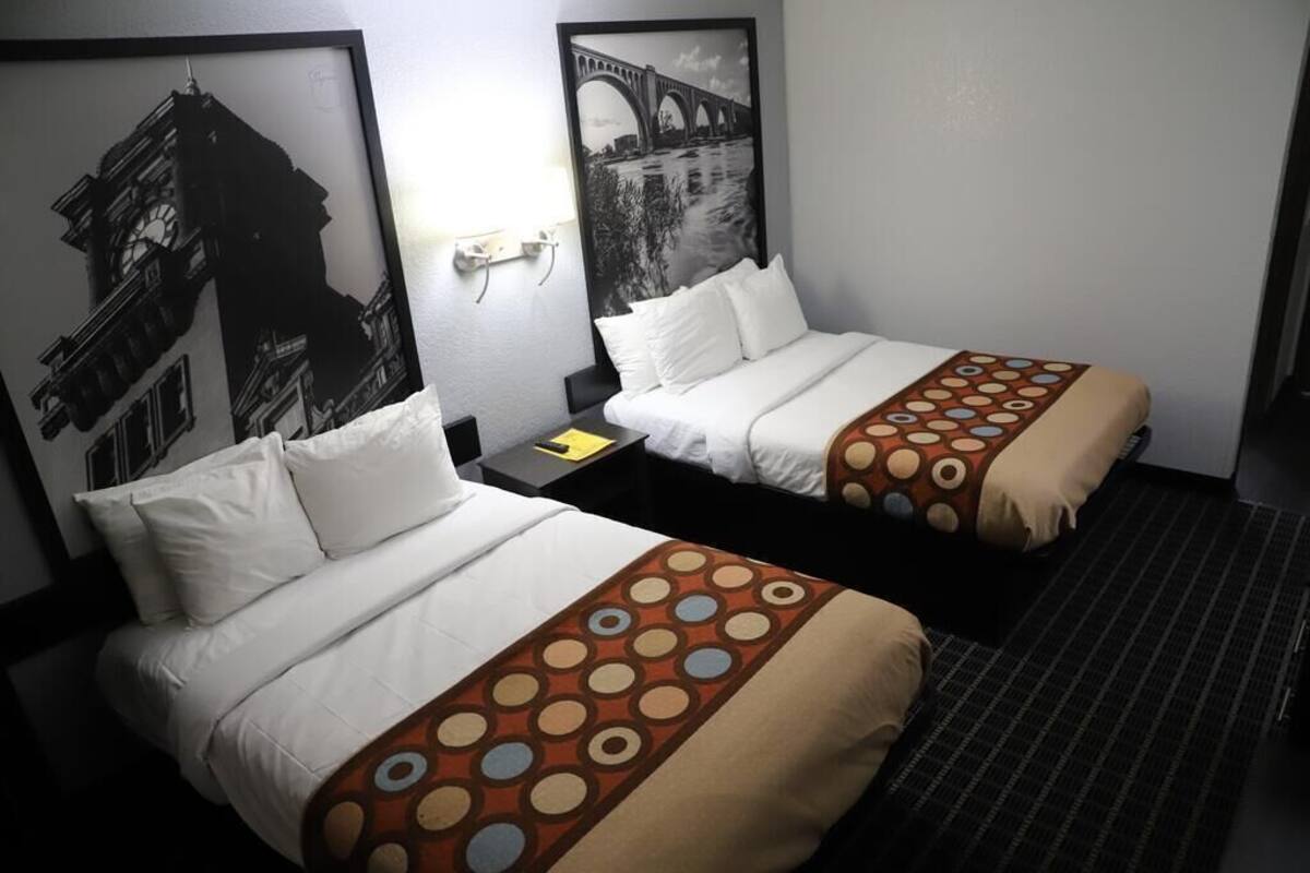 Blackout drapes, iron/ironing board, free WiFi, bed sheets