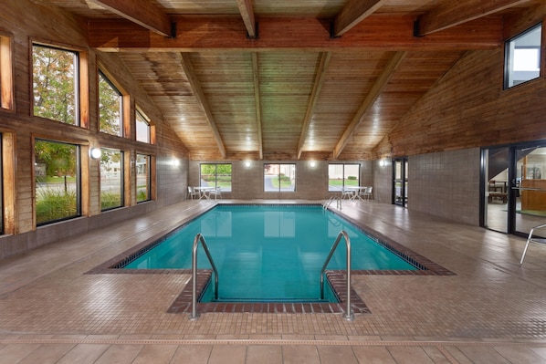 Indoor pool - AmericInn by Wyndham Plymouth (Plymouth)