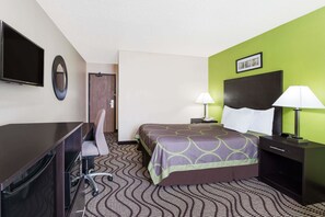 1 bedroom, in-room safe, desk, iron/ironing board
