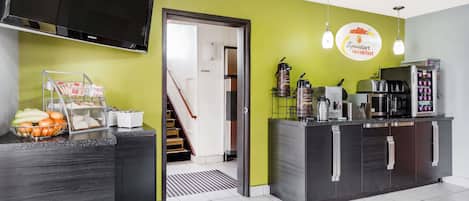 Free daily on-the-go breakfast