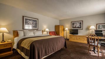 Premium bedding, pillowtop beds, in-room safe, desk