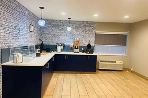 Desayuno continental incluido todos los días 