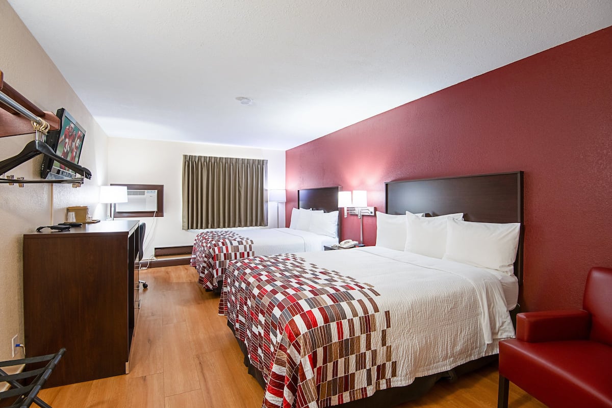 Deluxe Room, 2 Queen Beds (Smoke Free) | Desk, blackout curtains, free WiFi, bed sheets