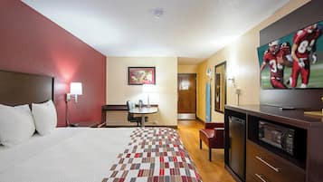 Escritorio, cortinas blackout, wifi gratis y ropa de cama