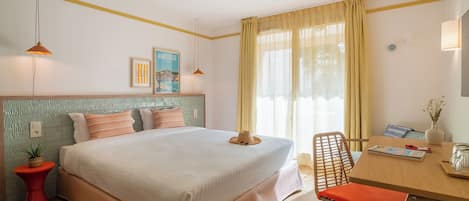 In-room safe, blackout drapes, soundproofing, free WiFi