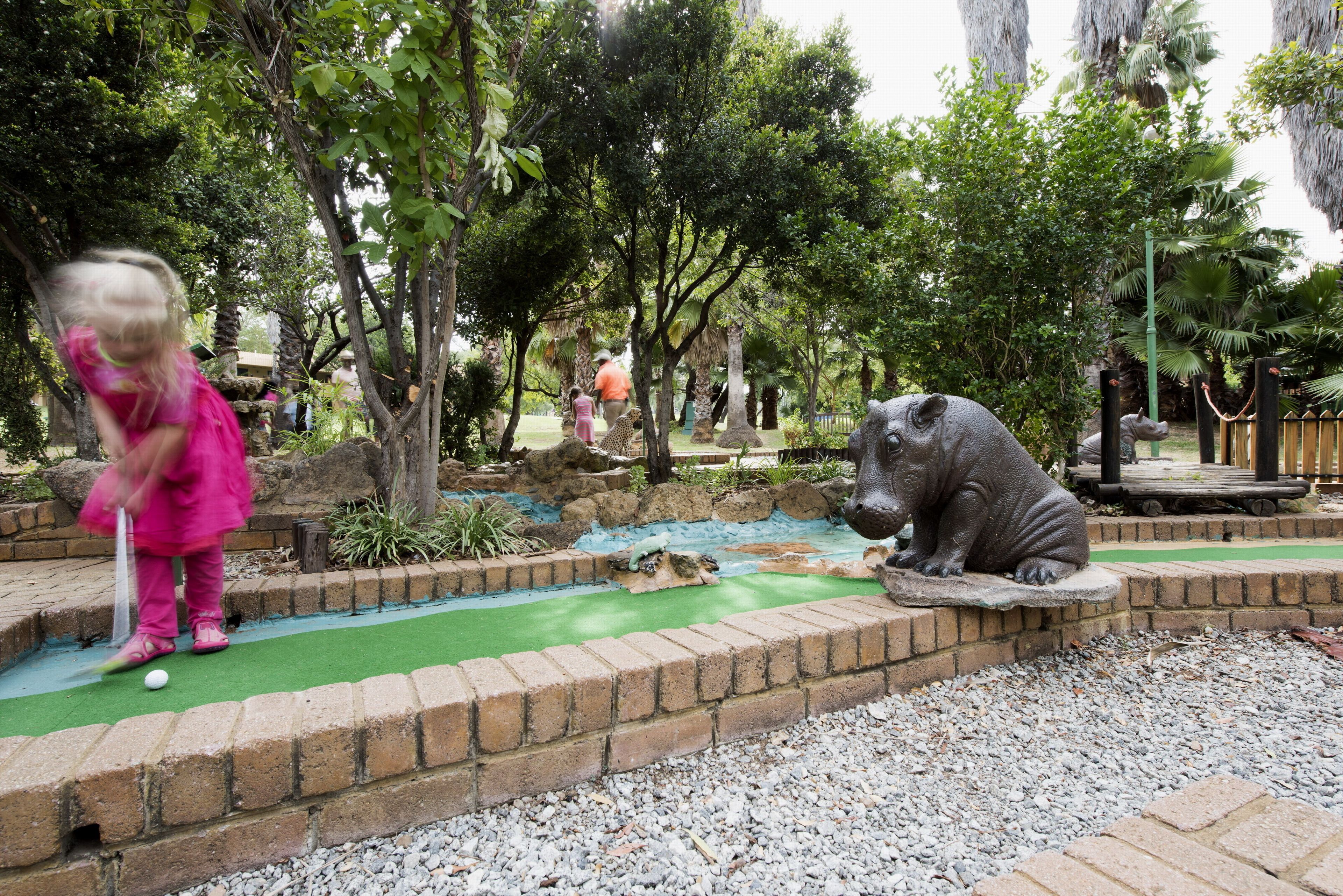 children’s play area – outdoor