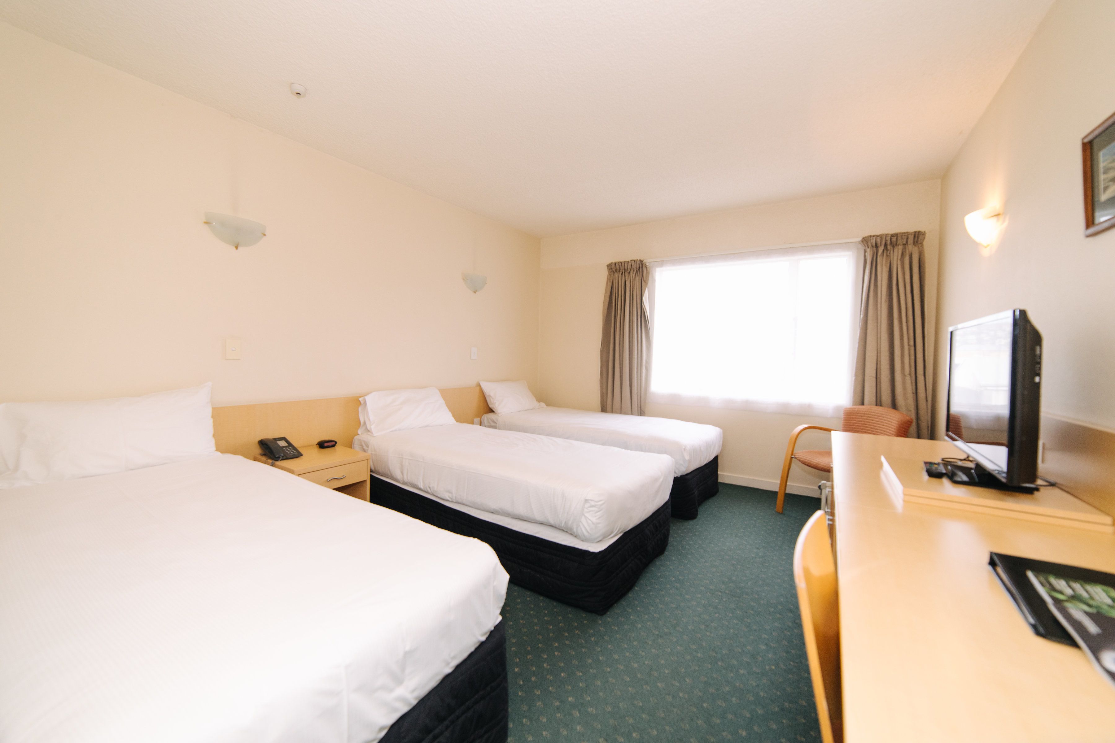 1 bedroom, in-room safe, iron/ironing board, free wifi