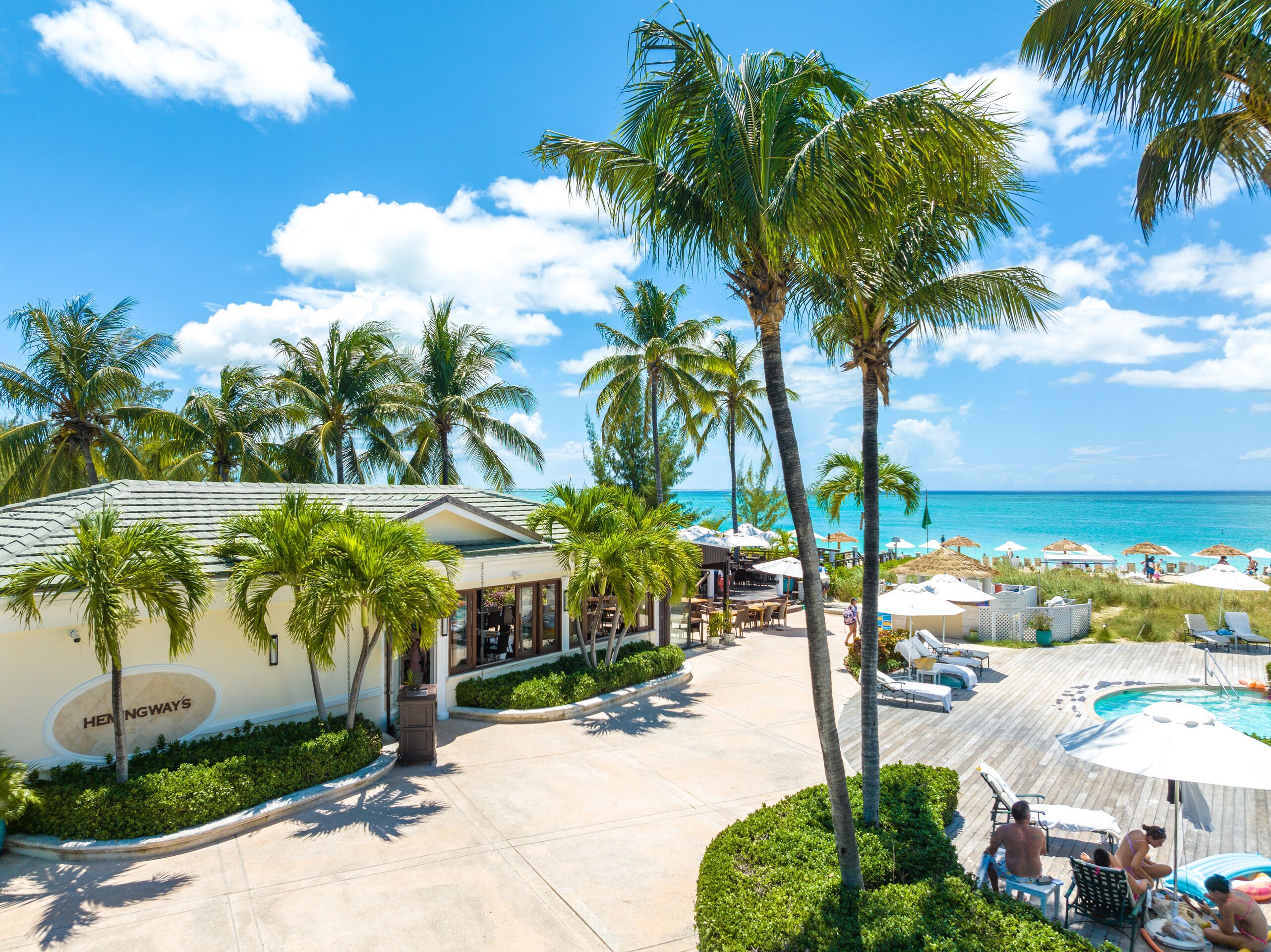 breakfast, lunch, dinner served; international cuisine