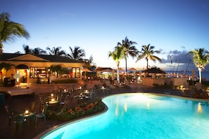 3 outdoor pools