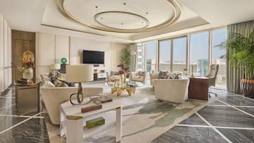 Suite Royal | Ropa de cama de alta calidad y minibar